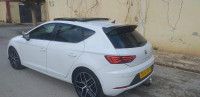 voitures-seat-leon-2019-fr15-tiaret-algerie