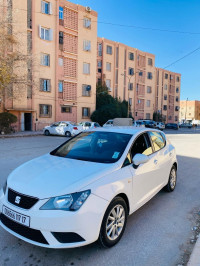 voitures-seat-ibiza-2017-sol-djelfa-algerie