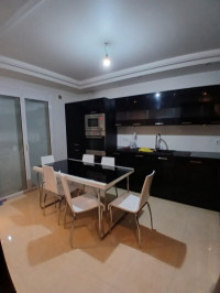 appartement-vente-f3-alger-hydra-algerie