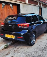 سيارات-kia-rio-5-portes-2020-ex-وهران-الجزائر