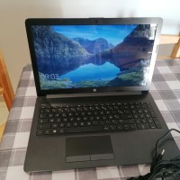 HP Laptop 15-da0xxx