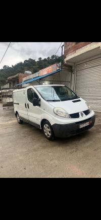 السيارات-النفعية-renault-trafic-2014-أقبو-بجاية-الجزائر