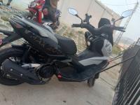 دراجات-نارية-وسكوترات-vmax-200-2025-عين-بسام-البويرة-الجزائر