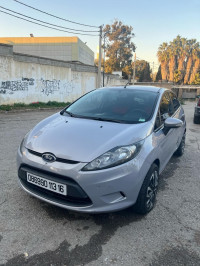 voitures-ford-fiesta-2013-bachdjerrah-alger-algerie