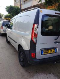 السيارات-النفعية-renault-kangoo-2015-عشعاشة-مستغانم-الجزائر