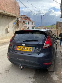 voitures-ford-fiesta-2016-select-blida-algerie