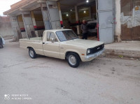 utilitaire-mazda-b1600-1982-ksar-chellala-tiaret-algerie