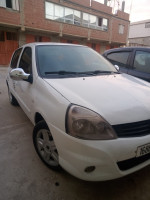 voitures-renault-clio-campus-2011-chlef-algerie