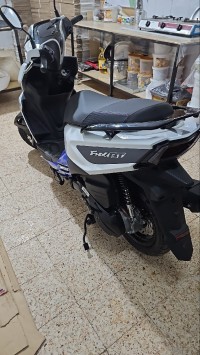 دراجات-نارية-وسكوترات-sym-fnx-2024-دار-البيضاء-الجزائر
