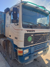 camion-f12f10-volvo-1991-aflou-laghouat-algerie