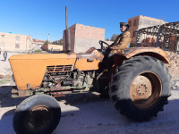 tracteurs-sirta-1987-aflou-laghouat-algerie