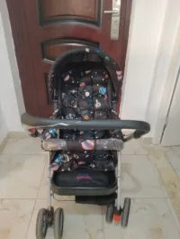 Poussette enfant fille + siège auto 
