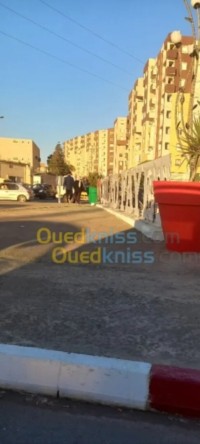 شقة-كراء-4-غرف-الجزائر-أولاد-فايت