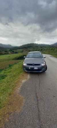 voitures-volkswagen-polo-2014-life-settara-jijel-algerie