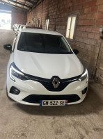 voitures-renault-clio-5-2023-intense-batna-algerie