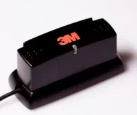 LECTEUR MRZ 3M CR100