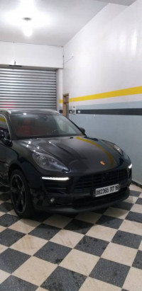 voitures-porsche-macan-2017-ain-mlila-oum-el-bouaghi-algerie