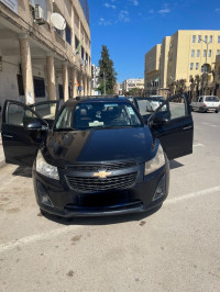 voitures-chevrolet-cruze-2015-constantine-algerie