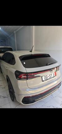 سيارات-volkswagen-taigo-2023-r-line-عين-ولمان-سطيف-الجزائر