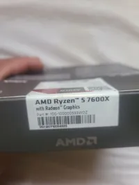AMD Ryzen 5 7600X
