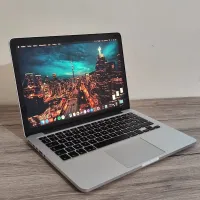 MacBook pro early 2015 (RETINA , 13.3*POUCES , I5 , 8/256 , INTEL IRIS ) 