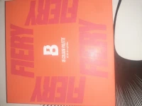 beauty bay fiery 16 colour palette