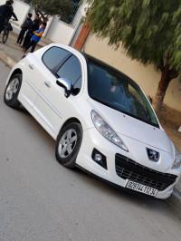 voitures-peugeot-207-2012-allure-bordj-bou-arreridj-algerie