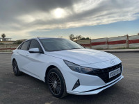 voitures-hyundai-elantra-2023-ain-taya-alger-algerie