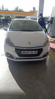 voitures-peugeot-208-2016-allure-facelift-batna-algerie