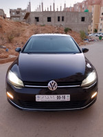 voitures-volkswagen-golf-7-2017-carat-relizane-algerie