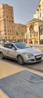 voitures-renault-megane-3-cc-2011-layoune-tissemsilt-algerie