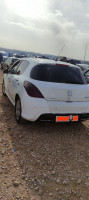 moyenne-berline-peugeot-308-2011-sportume-blida-algerie