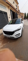 tout-terrain-suv-hyundai-tucson-2017-tiaret-algerie