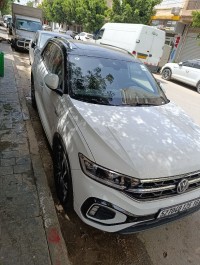 سيارات-volkswagen-t-roc-2025-r-line-بوروبة-الجزائر