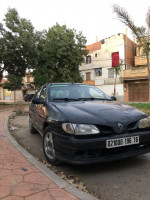 berline-renault-19-1996-les-eucalyptus-alger-algerie