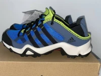 Basket Adidas originale / Pointure :36,5  