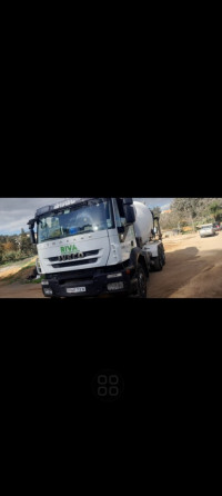 camion-malksor-iveco-2012-baba-hassen-alger-algerie