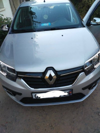 voitures-renault-symbol-2022-made-in-bladi-ouzera-medea-algerie