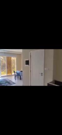 شقة-كراء-3-غرف-الجزائر-الأبيار