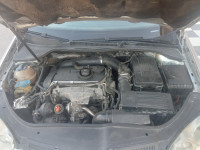 moyenne-berline-volkswagen-golf-5-2004-ain-khadra-msila-algerie