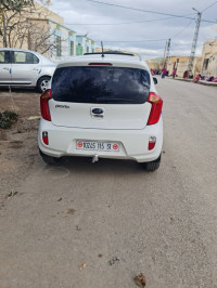 voitures-kia-picanto-2015-brazilia-bordj-bou-naama-tissemsilt-algerie