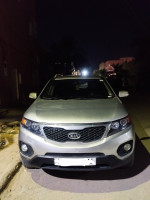 voitures-kia-sorento-2011-adrar-algerie