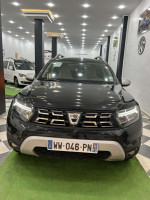 voitures-dacia-duster-2022-facelift-laureate-mazouna-relizane-algerie