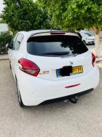 citadine-peugeot-208-2017-allure-facelift-guelma-algerie