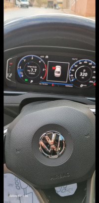 voitures-volkswagen-passat-2020-mostaganem-algerie