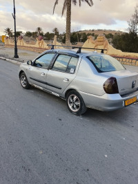 voitures-renault-clio-classique-2008-djelfa-algerie