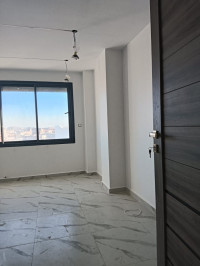 appartement-vente-f3-alger-dar-el-beida-algerie