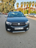 voitures-dacia-sandero-2017-stepway-skikda-algerie