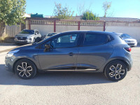 voitures-renault-clio-4-2022-limited-medea-algerie