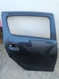 Je veux une porte de voiture Sandero Dacia